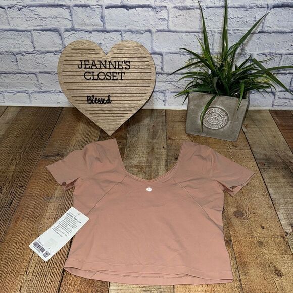 NWT Lululemon Align T-Shirt
Pink Clay - Picture 15 of 16